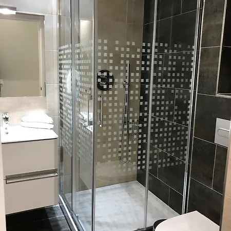 Apolo Apartamento *