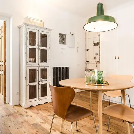 Bnbholder Golden Triangle Of Art Centre Appartement Madrid
