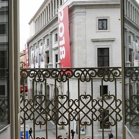Pensión Escala ópera