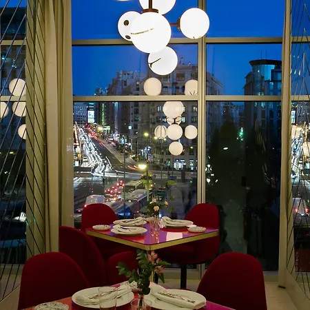 Barcelo Torre De 5* Madrid