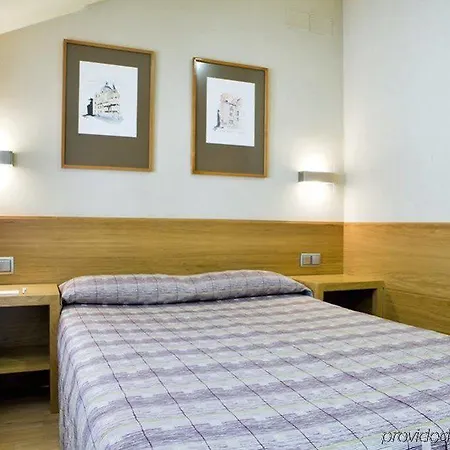 Guest house El Pasaje Madrid
