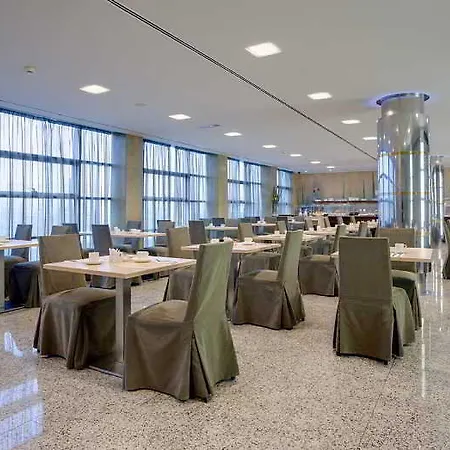 Crowne Plaza Airport 4* Madrid