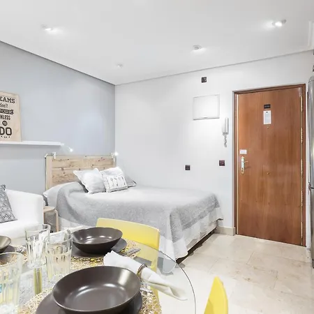 Fuencarral By Flatsweethome