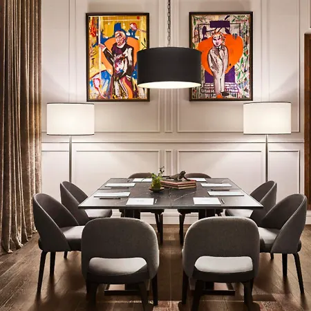 Gran Inglés - The Leading Of The World 5*