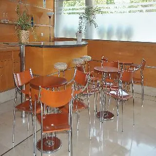 מלון Infanta Mercedes מדריד