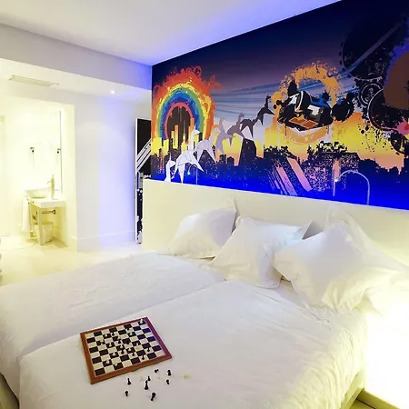 Dormirdcine Hotel
