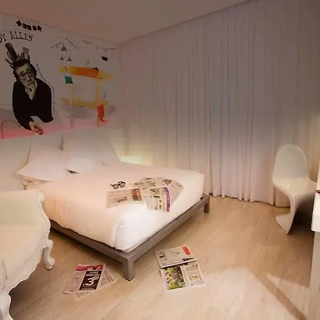 Hotel Dormirdcine 4*