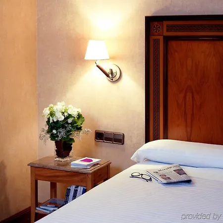 Eurostars Gran Via Hotel 4*