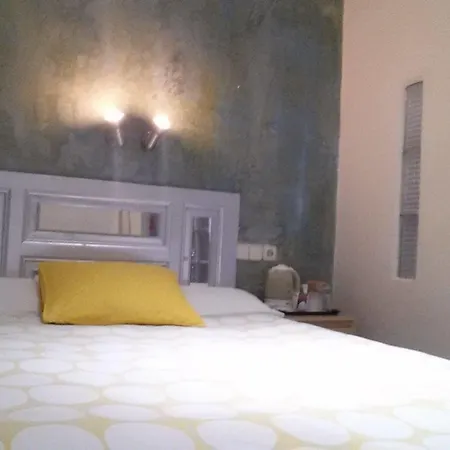 Pensjonat Casa Chueca 2*