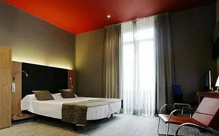 Petit Palace Plaza Del Carmen Madryt