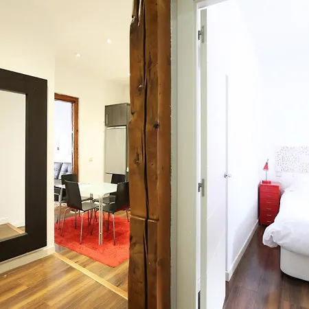Apartment Paseo Del Prado By Allo Housing