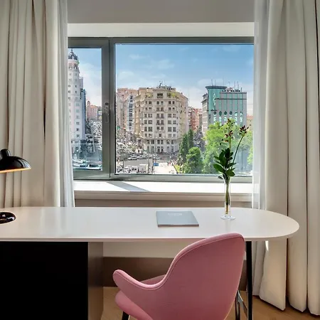 Hotel Barcelo Torre De Madrid