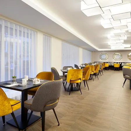 Eurostars Gran Via Hotel
