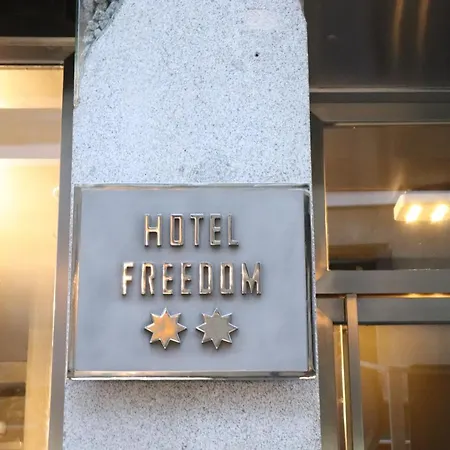 Hotel Freedom 2*