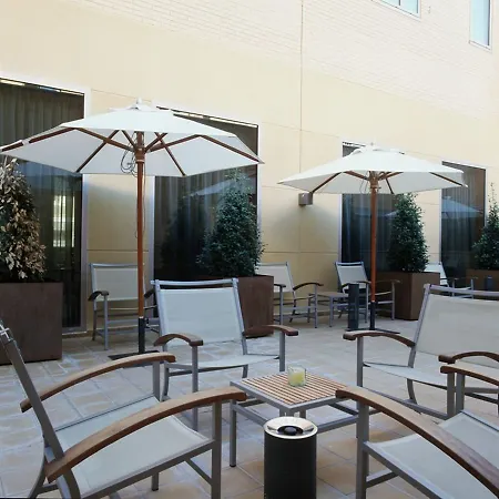 Ac Los Vascos By Marriott Madrid