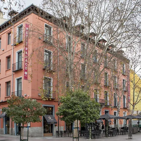 Petit Palace Plaza Del Carmen Hotel 4*