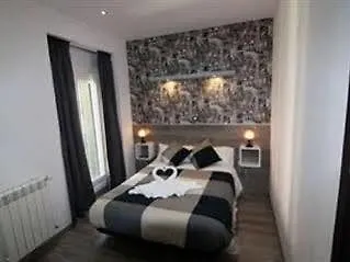 Guest house Mh Fuencarral 5*