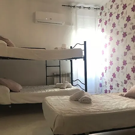 La Estrella Hotel 2*