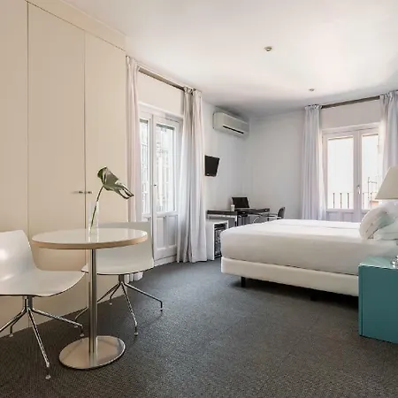 Hotel Líbere Palacio Real 3*