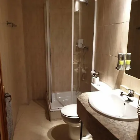 Hotel Restaurante 2*