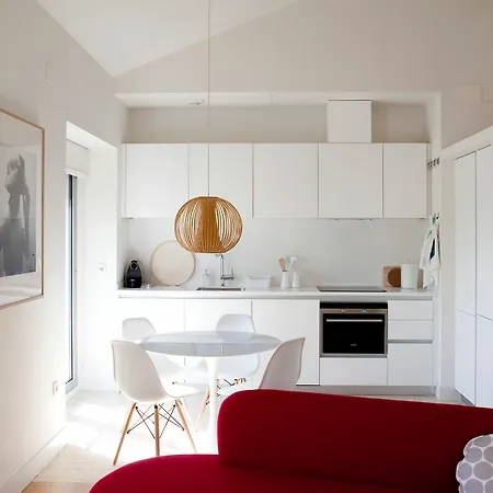 60 Balconies Art Appartement