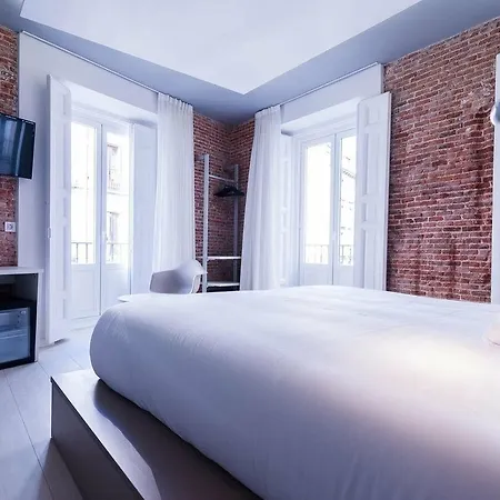 Centro Fuencarral 52 Hotell