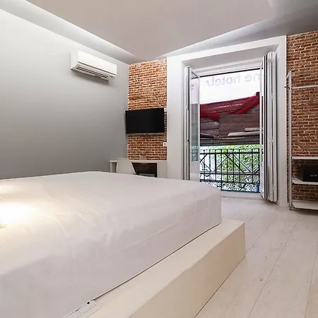 Centro Fuencarral 52 Hotell