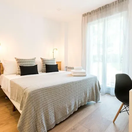 Plaza De Espana Skyline Apartment *