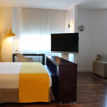 Rafaelhoteles Atocha Hotel Madryt