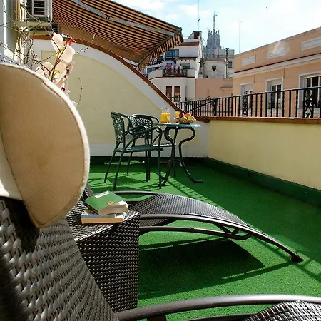 Carlos V 3*