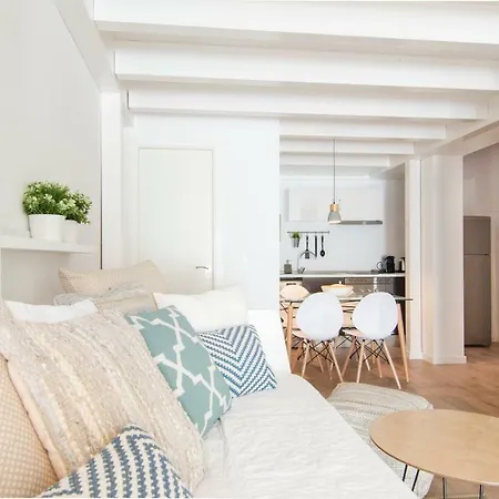 Rodas Apartment *