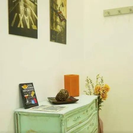 132 Calle De Toledo Apartamento *