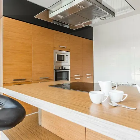 Apartment Bnbholder Majestic Atocha Station *