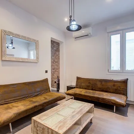 Apartman Fee4me Marques Vintage Center