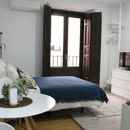 13 Calle Del Desengano Apartamento *