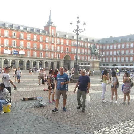 Moh Plaza Mayor 1 *