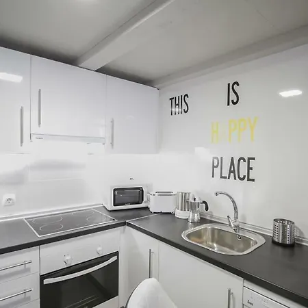 Apartamento Con Encanto En Sol-madrid#a Apartment Madrid