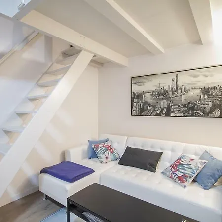 Apartment Apartamento Con Encanto En Sol-madrid#a