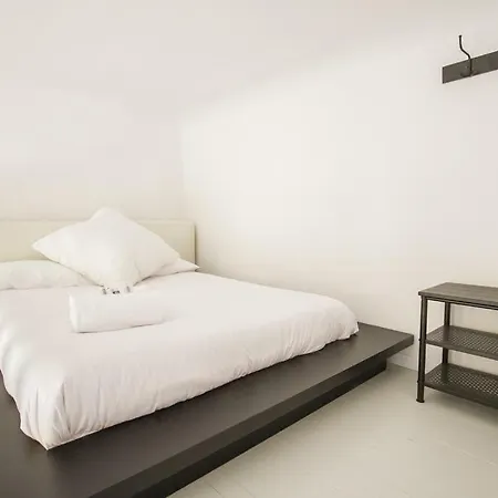 Apartamento Con Encanto En Sol-madrid#a Apartment