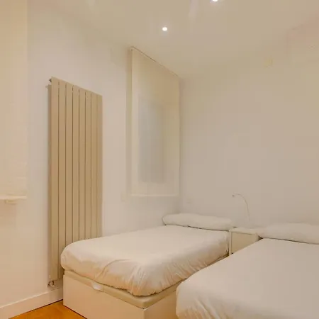 Apartment Luxury Rooms Madrid Center Duplex