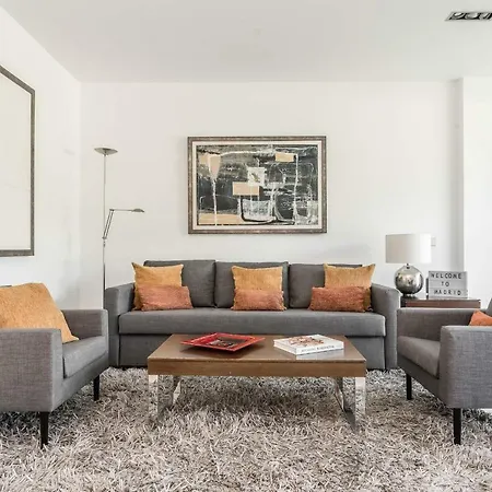 Apartment Bnbholder Majestic Atocha Station
