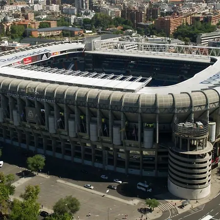 Casa Moderna Con Terraza Chill Out - Estadio Bernabeu Apartment *