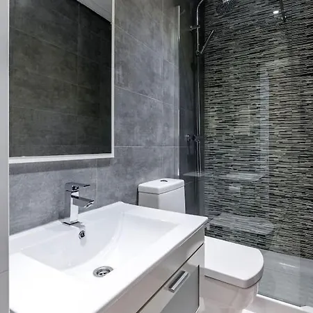 Beautiful And Comfortable Flat In Center Of Apartamento Madri