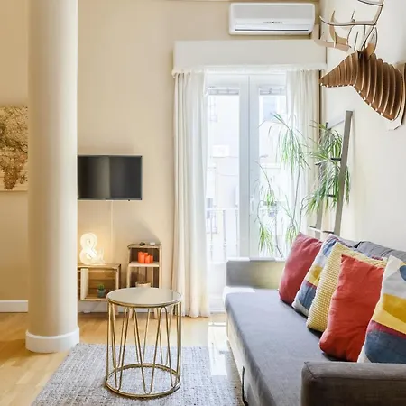 Charming Fuencarral Iii - Apartment