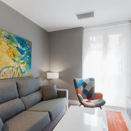 Dobohomes - Factor Apartment