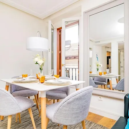 Luxurious In Calle Atocha By Batuecas * Madrid