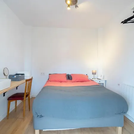Independent Close To Ifema Y Aeropuertob Apartment Madrid