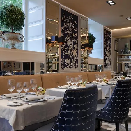 酒店 瑞雷斯&城堡传统酒店