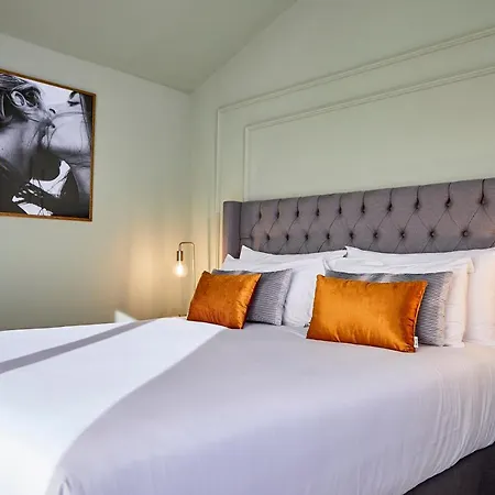 Apart-hotel L&h La Latina Selection