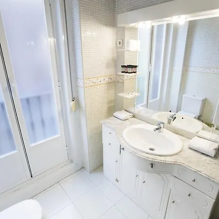Apartamento Catedral De La Almudena Hotel